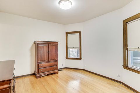 Tiny photo for 5807 N Sacramento Avenue, Chicago, IL 60659 (MLS # 12496658)