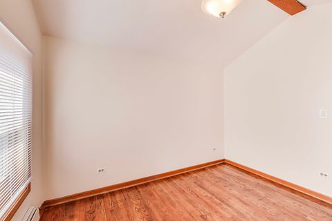 Tiny photo for 5807 N Sacramento Avenue, Chicago, IL 60659 (MLS # 12496658)