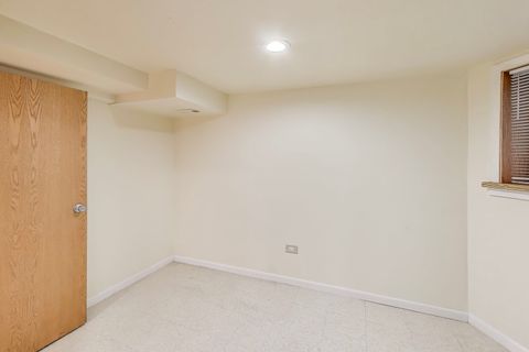 Tiny photo for 5807 N Sacramento Avenue, Chicago, IL 60659 (MLS # 12496658)