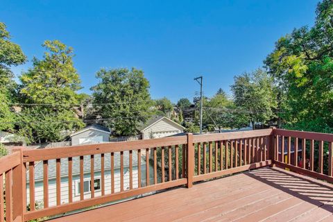 Tiny photo for 5807 N Sacramento Avenue, Chicago, IL 60659 (MLS # 12496658)