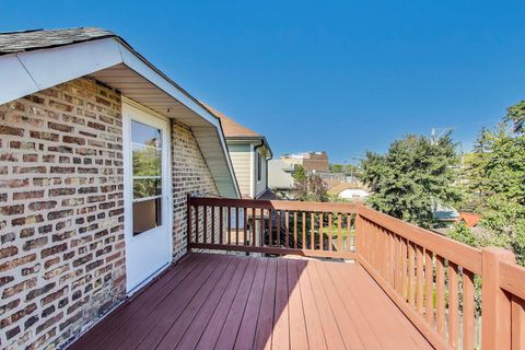 Tiny photo for 5807 N Sacramento Avenue, Chicago, IL 60659 (MLS # 12496658)