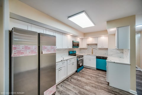 Tiny photo for 1117 Leavitt Avenue #110, Flossmoor, IL 60422 (MLS # 12741902)