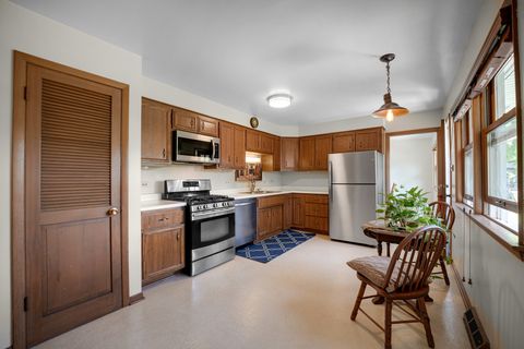Tiny photo for 1501 CARSON Court, Homewood, IL 60430 (MLS # 12599223)