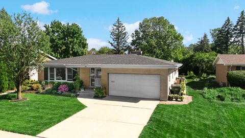 Tiny photo for 1501 CARSON Court, Homewood, IL 60430 (MLS # 12599223)