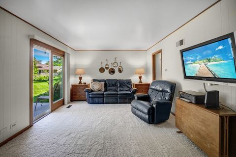 Tiny photo for 1501 CARSON Court, Homewood, IL 60430 (MLS # 12599223)