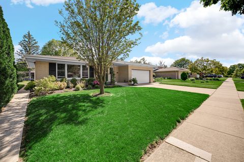 Tiny photo for 1501 CARSON Court, Homewood, IL 60430 (MLS # 12599223)