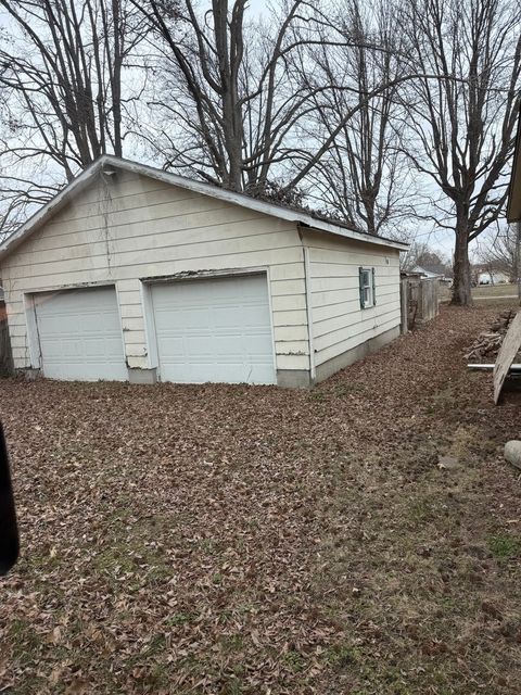 Tiny photo for 606 Taffee Street, Pinckneyville, IL 62274 (MLS # 12580186)