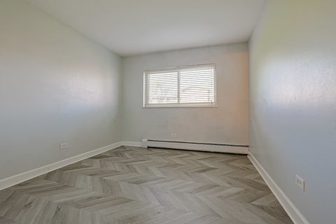 Tiny photo for 673 E Fullerton Avenue #105, Glendale Heights, IL 60139 (MLS # 12689319)