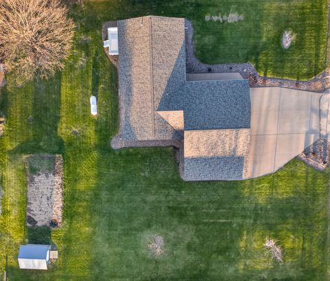 Tiny photo for 122 Park Avenue, Charlotte, IA 52731 (MLS # 12615731)