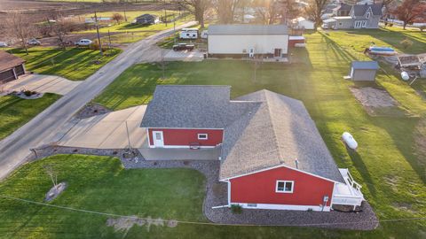 Tiny photo for 122 Park Avenue, Charlotte, IA 52731 (MLS # 12615731)