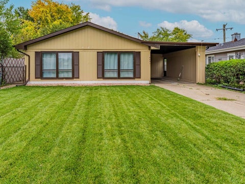 Photo of 4231 W 118th Place, Alsip, IL 60803 (MLS # 12772878)