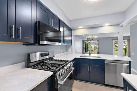 Tiny photo for 2000 College Green Drive, Elgin, IL 60123 (MLS # 12706089)