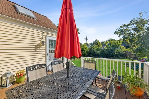 Tiny photo for 127 Hiawatha Drive, Clarendon Hills, IL 60514 (MLS # 12758620)