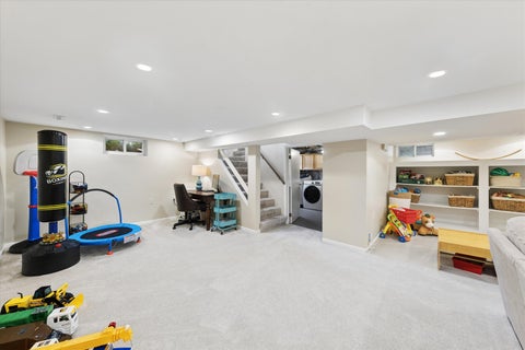 Tiny photo for 127 Hiawatha Drive, Clarendon Hills, IL 60514 (MLS # 12758620)