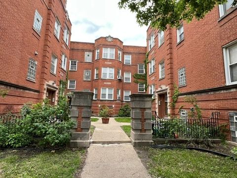 2300 W Granville Avenue G Chicago IL 60659