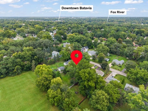 Tiny photo for 1007 S Harrison Street, Batavia, IL 60510 (MLS # 12766166)