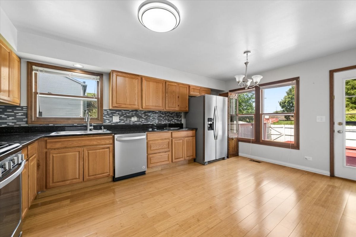 140 N Fiore Parkway
