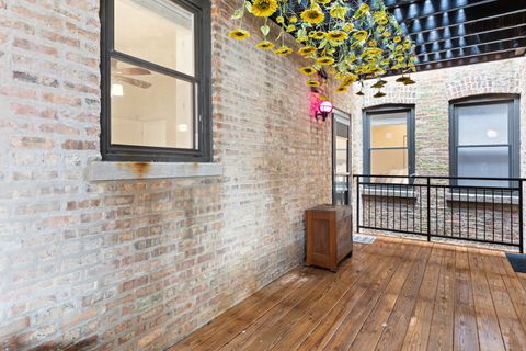 Tiny photo for 2702 W CORTLAND Avenue #2, Chicago, IL 60647 (MLS # 12621326)