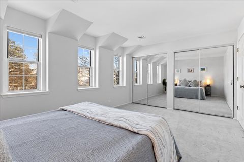 Tiny photo for 1606 Stratford Court #C2, Wheeling, IL 60090 (MLS # 12603766)