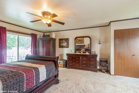 Tiny photo for 1116 Evergreen Drive, Carol Stream, IL 60188 (MLS # 12595626)