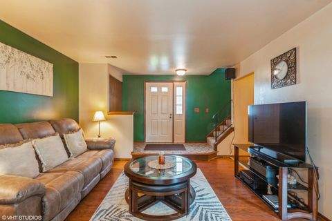 Tiny photo for 1116 Evergreen Drive, Carol Stream, IL 60188 (MLS # 12595626)