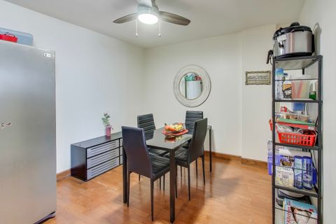 Tiny photo for 20 N Tower Road #8E, Oak Brook, IL 60523 (MLS # 12534180)