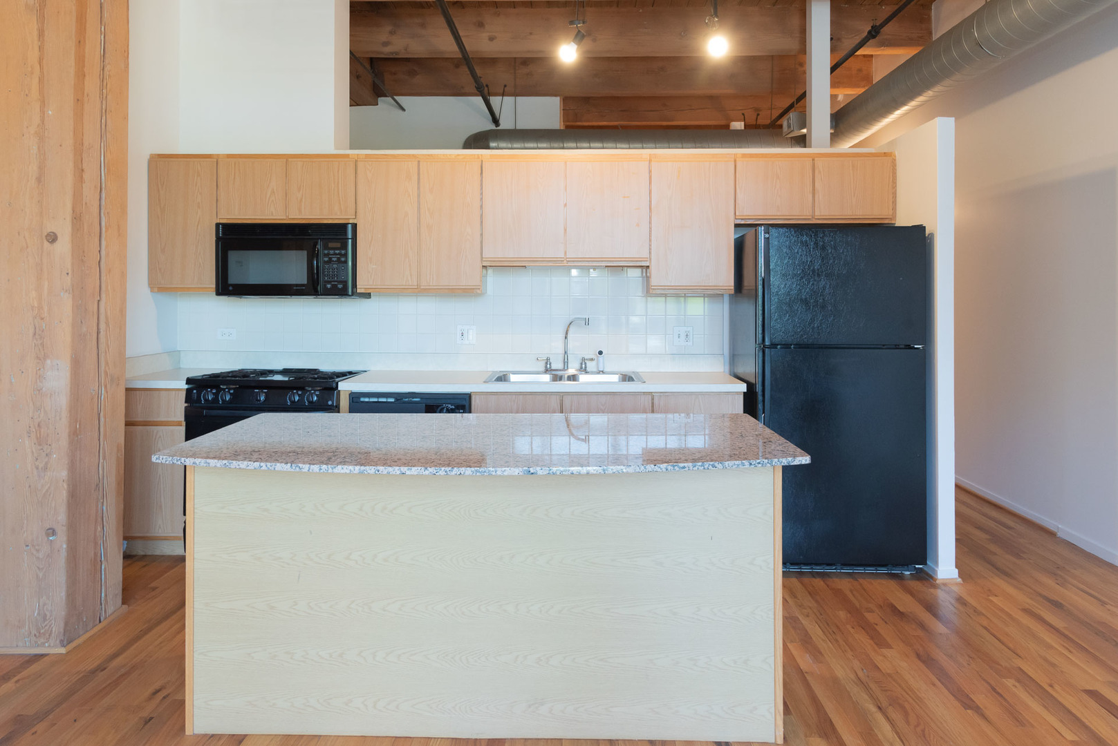1250 W VAN BUREN Street 203