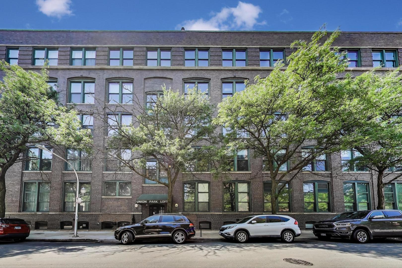 1327 W WASHINGTON Boulevard 4C