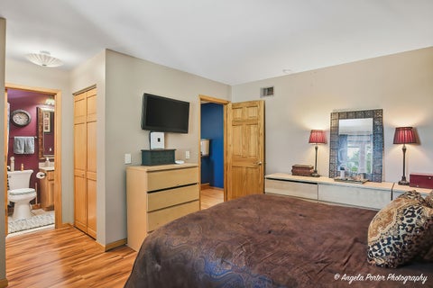 Tiny photo for 12 Sunshine Avenue, Third Lake, IL 60030 (MLS # 12661426)