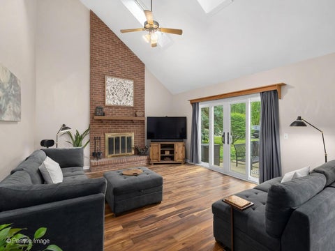 Tiny photo for 405 Blackhawk Drive, Batavia, IL 60510 (MLS # 12674573)