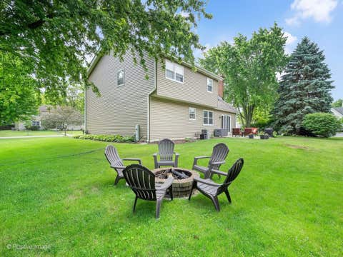 Tiny photo for 405 Blackhawk Drive, Batavia, IL 60510 (MLS # 12674573)