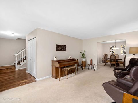 Tiny photo for 405 Blackhawk Drive, Batavia, IL 60510 (MLS # 12674573)