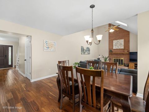 Tiny photo for 405 Blackhawk Drive, Batavia, IL 60510 (MLS # 12674573)