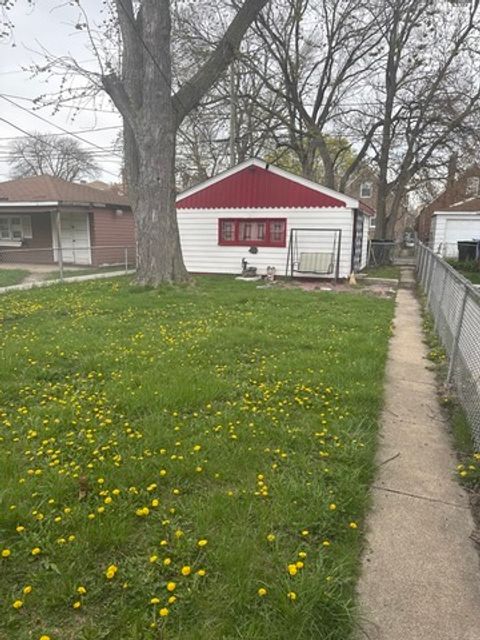 Tiny photo for 10436 S Calumet Avenue, Chicago, IL 60628 (MLS # 12489414)