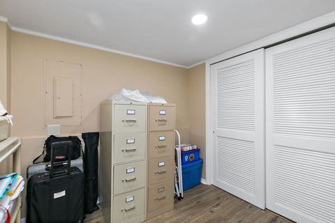 Tiny photo for 321 Shoreline Road #D, Lake Barrington, IL 60010 (MLS # 12439205)