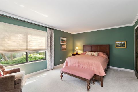 Tiny photo for 321 Shoreline Road #D, Lake Barrington, IL 60010 (MLS # 12439205)