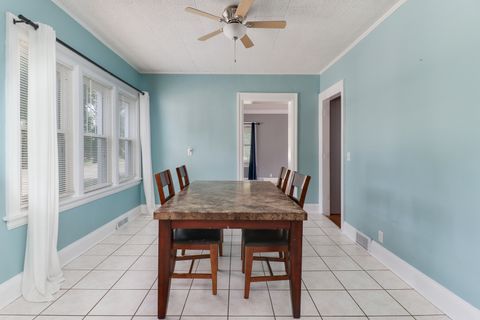 Tiny photo for 106 W Boundary Street, Stanford, IL 61774 (MLS # 12525944)