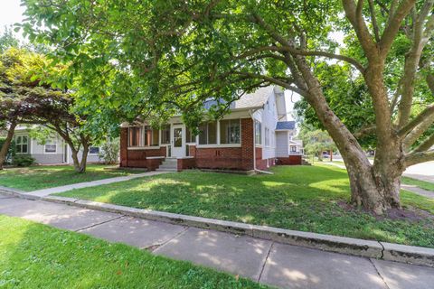Tiny photo for 106 W Boundary Street, Stanford, IL 61774 (MLS # 12525944)