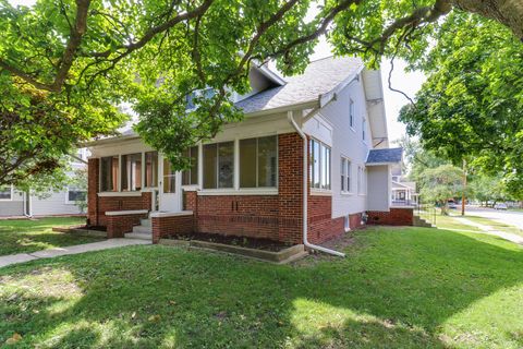 Photo of 106 W Boundary Street, Stanford, IL 61774 (MLS # 12525944)