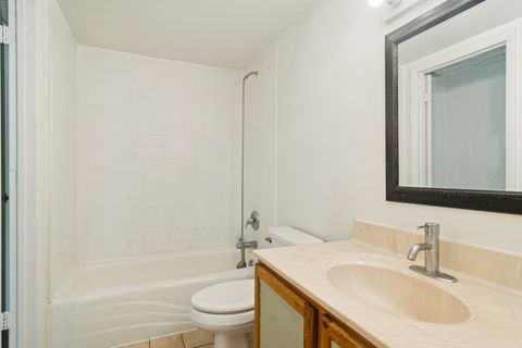 Tiny photo for 802 E Old Willow Road #113, Prospect Heights, IL 60070 (MLS # 12514205)