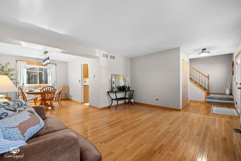 Tiny photo for 1416 Lucerne Drive, Crystal Lake, IL 60014 (MLS # 12568905)