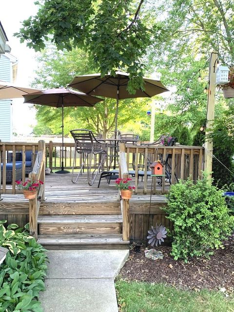 Tiny photo for 1416 Lucerne Drive, Crystal Lake, IL 60014 (MLS # 12568905)