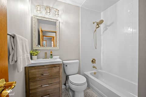 Tiny photo for 1416 Lucerne Drive, Crystal Lake, IL 60014 (MLS # 12568905)