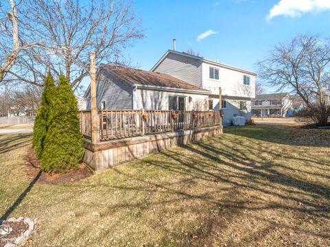 Tiny photo for 1416 Lucerne Drive, Crystal Lake, IL 60014 (MLS # 12568905)