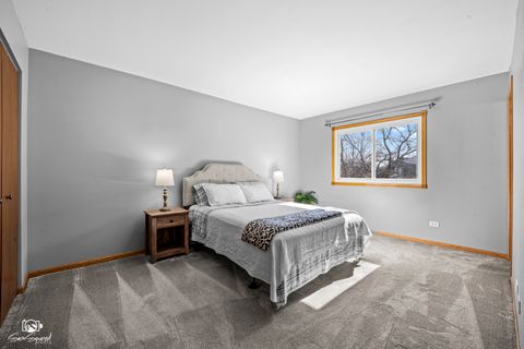 Tiny photo for 1416 Lucerne Drive, Crystal Lake, IL 60014 (MLS # 12568905)