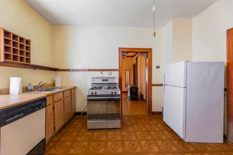 Tiny photo for 4611 S Marshfield Avenue, Chicago, IL 60609 (MLS # 12492453)