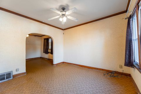 Tiny photo for 4611 S Marshfield Avenue, Chicago, IL 60609 (MLS # 12492453)