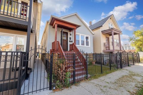 Tiny photo for 4611 S Marshfield Avenue, Chicago, IL 60609 (MLS # 12492453)