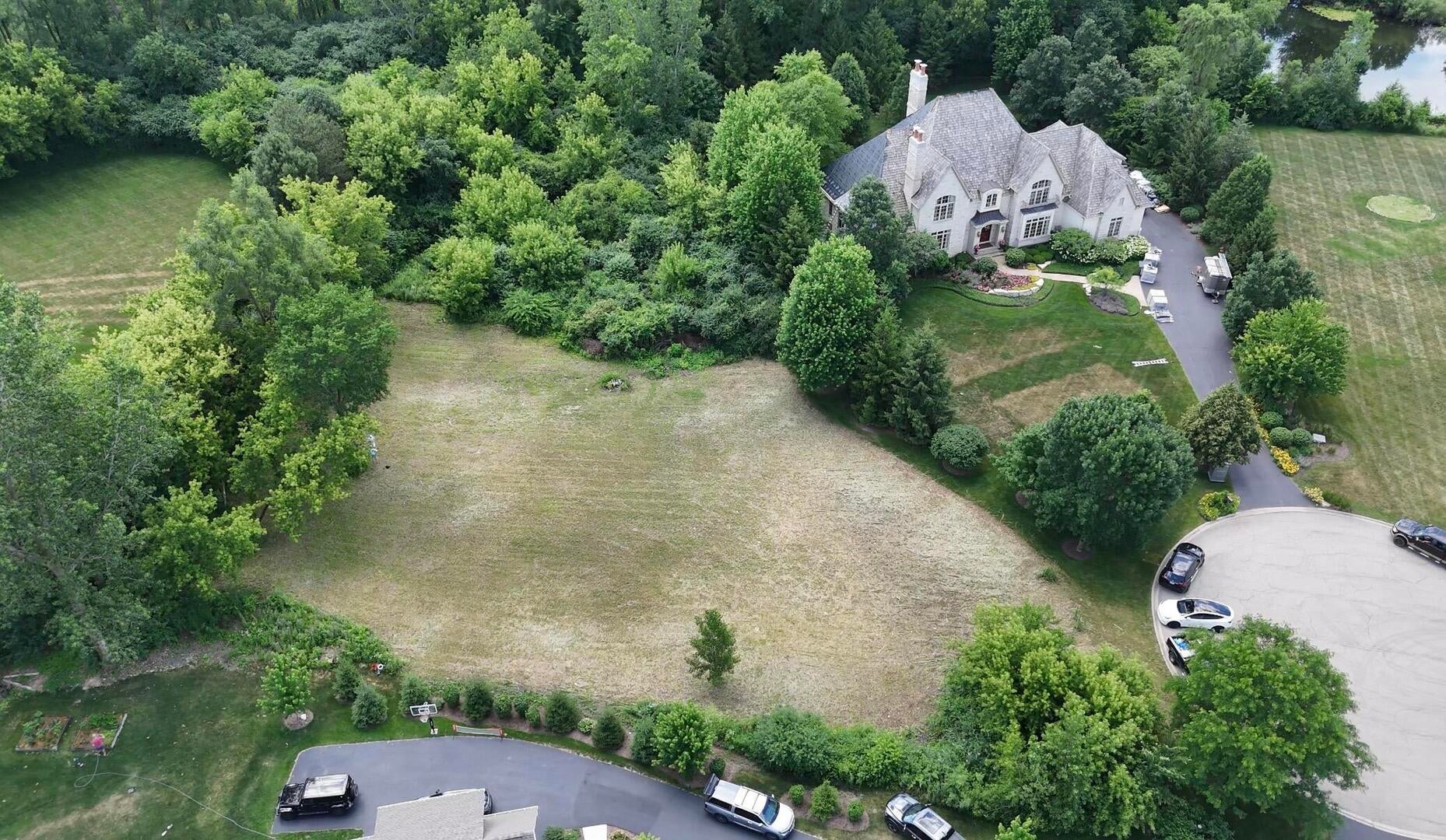 1 N Stoney Ridge Court