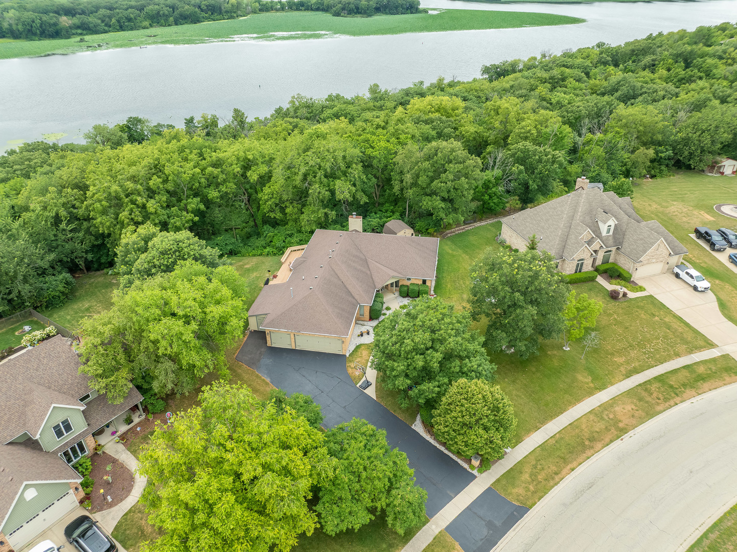 26223 W Highland Drive